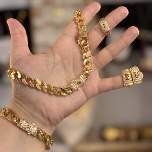 طقم موناكو مع زركون